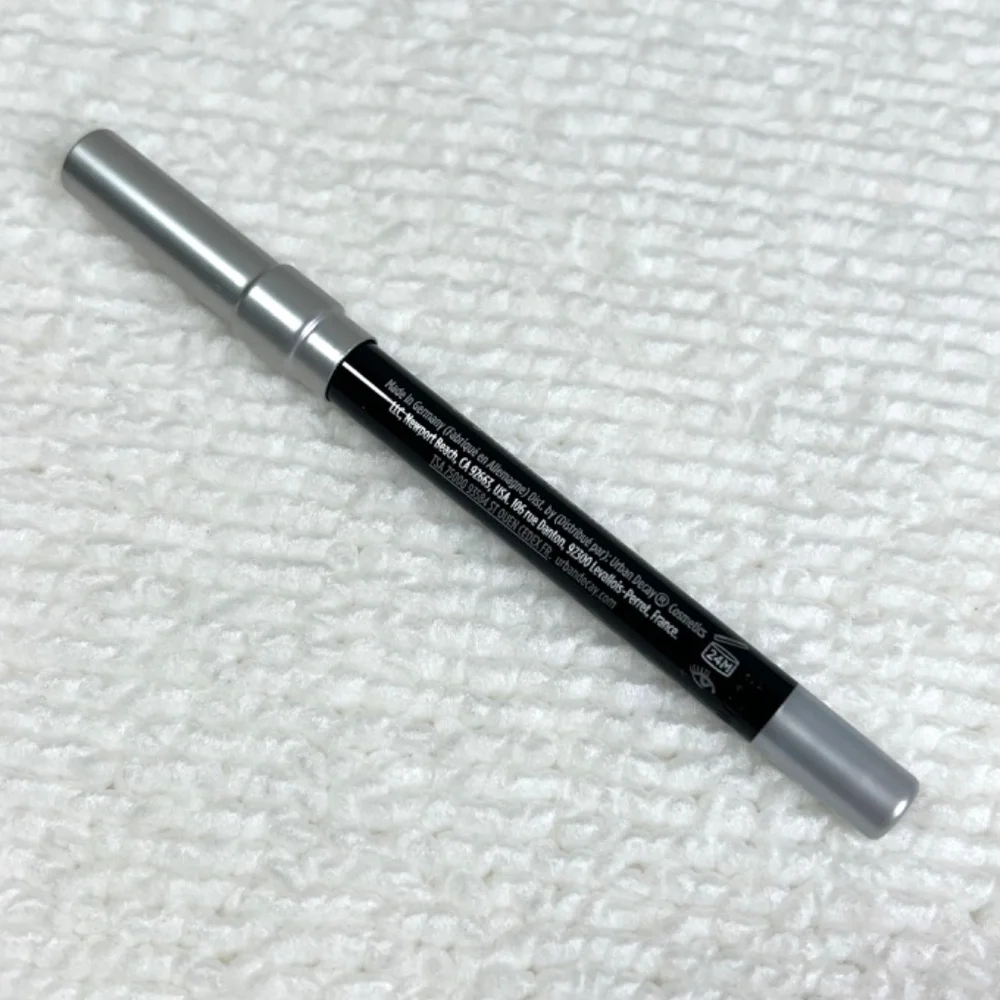 🔥Pick 5 for $25🔥 URBAN DECAY 24/7 Glide-On Eye Pencil Mini in Zero - Picture 3 of 4